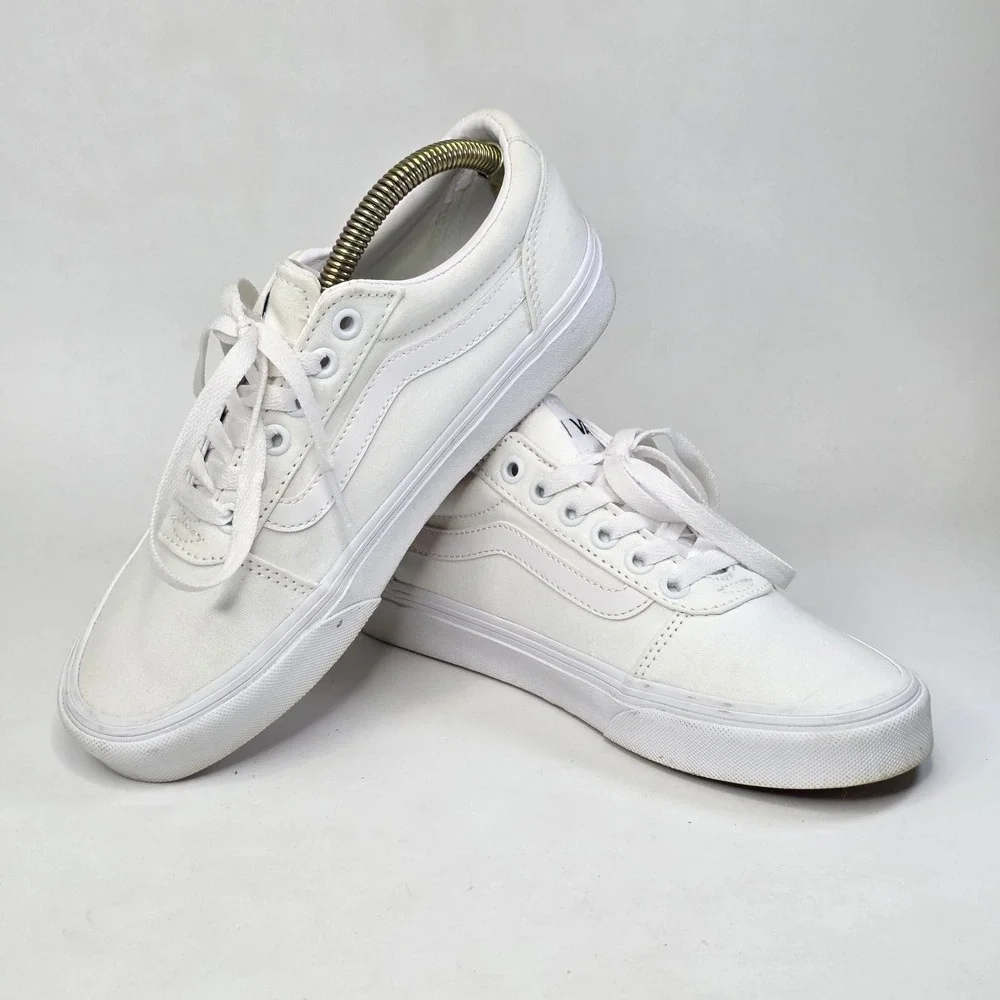 Vans Ward Sneakers Womens Size 7 White Canvas Casual Skate Low Top Classic Shoes